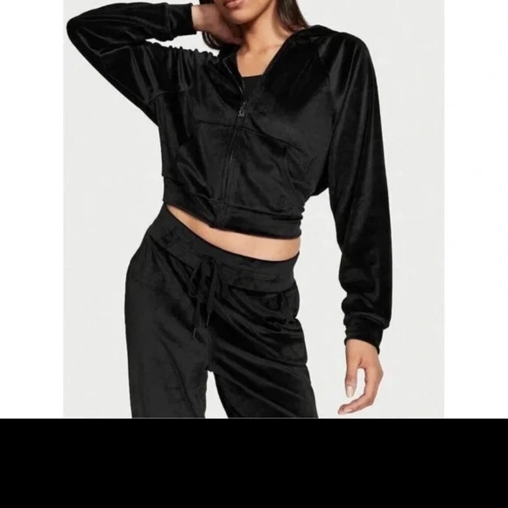 NWT Victoria’s Secret Velour Tracksuit Cropped Hoodie Jogger Set Black Size L